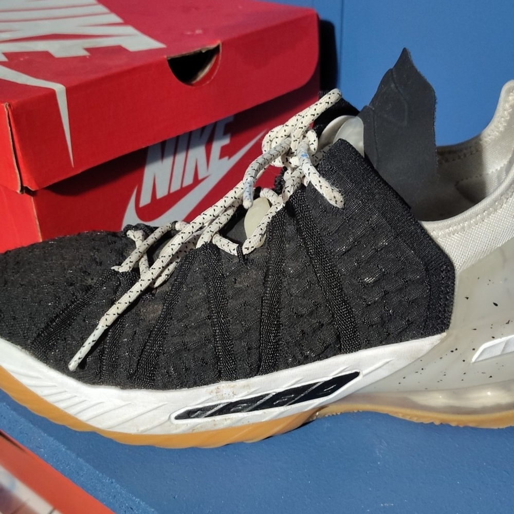Nike Black and Cream Athletic Shoes